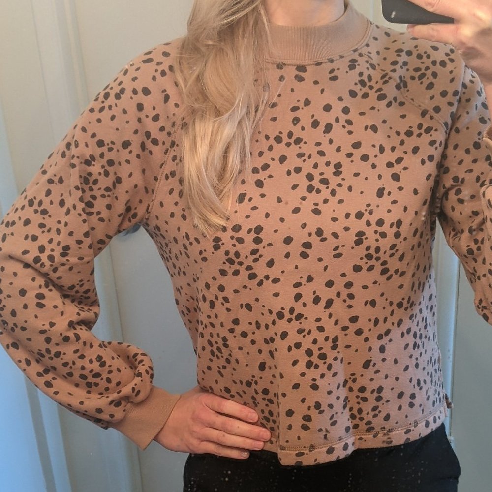 Abercrombie & Fitch Leopard Print Sweater Puff Sleeve Small